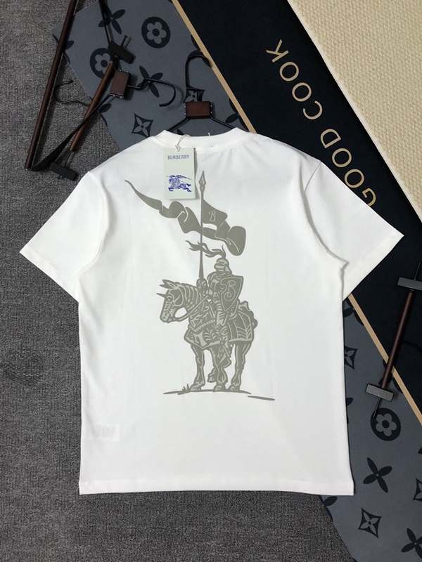 ブランドTシャツ角部分ディテール